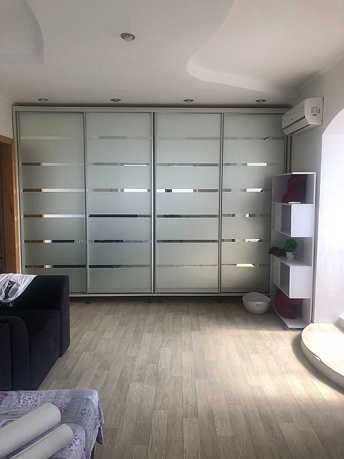 Продаж 2-кімн. квартири, 2-й мікрорайон  - изображение 1