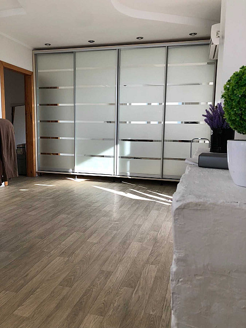 Продаж 2-кімн. квартири, 2-й мікрорайон  - изображение 2