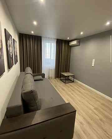 Продам 1 комнатная квартира кап. ремонт . Алексеевка, Победы 75 Харьков