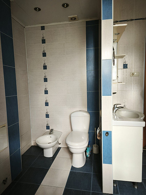 Продаж сучасна 2-х кімнатна в центрі Ніжин - зображення 7