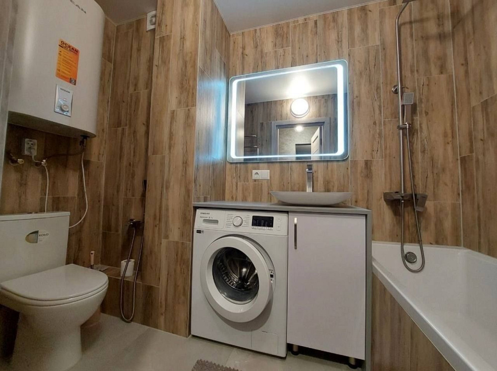 Продам 2 кімнатну квартиру вул.Н.Сотні( Стасюка) Чернівці - зображення 3