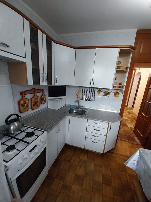 Актуально !Сдам 3 х кімнатну метро Познякі вул.Олійника 8 Київ - зображення 3