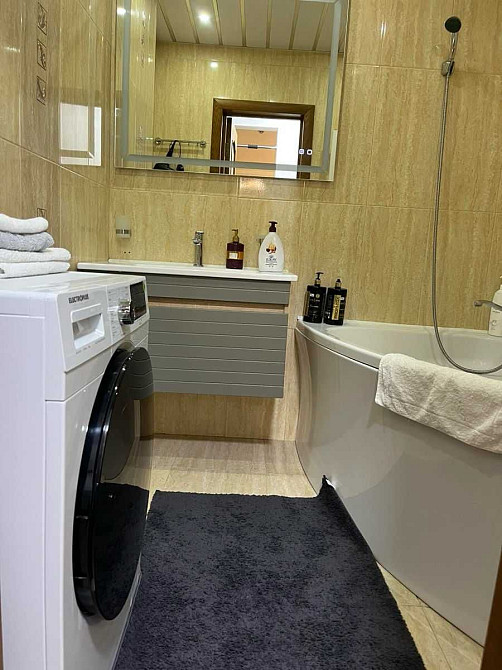 СДАМ ШИКАРНУЮ 2 Комнатную квартиру есть ВАННА и БАЛКОН Одеса - зображення 7