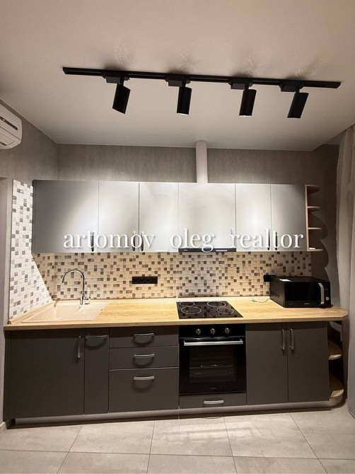 Каманина/Аркадия,43 Жемчужина‼️Loft однушка,49м2‼️БЕЗ ПОДНЯТИЯ НА ЛЕТО Одесса - изображение 3