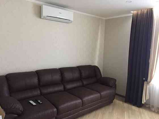 2 к / Посольство Америки / метро Берестейська Київ