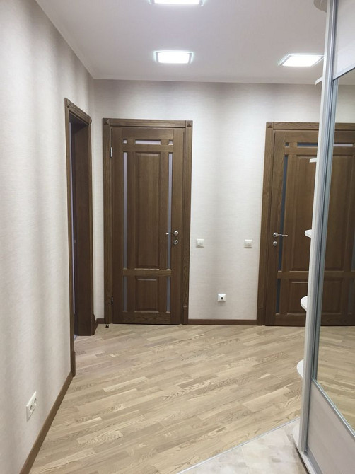 2 к / Посольство Америки / метро Берестейська Киев - изображение 7