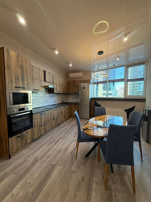 4к ЖК Панорама, Симферопольская 2н, небольшое животное обсуждается Днепр - изображение 2