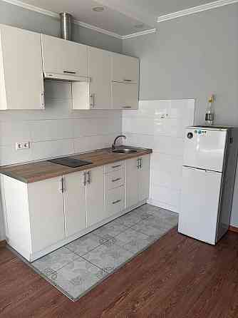 Сдам СВОБОДНУЮ студию на Боровского ЖК ЗОЛОТЫЕ СТОЛБЫ Одесса