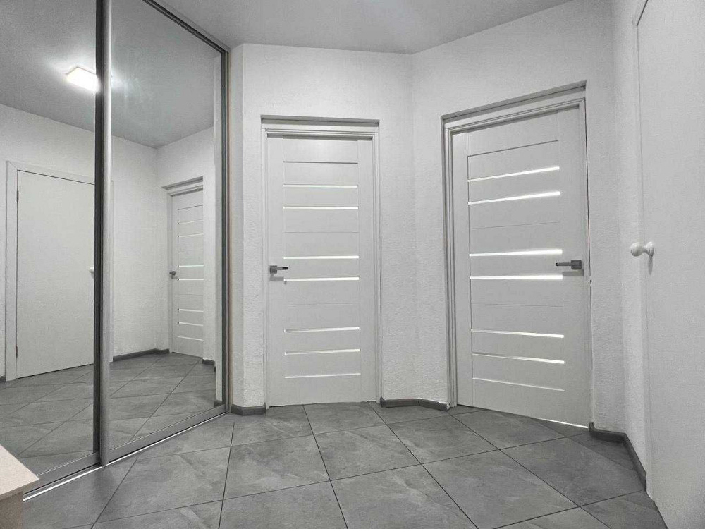 Здається одно кімнатна квартра Bridge Tower Ровно - изображение 4