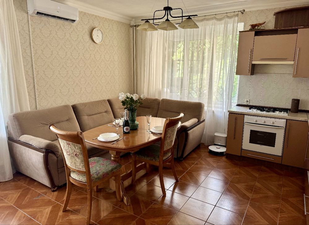 ЦЕНТР МІСТА. 3-кімнатна квартира. Середній поверх. АОГВ. «СТАЛІНКА» Одесса - изображение 1