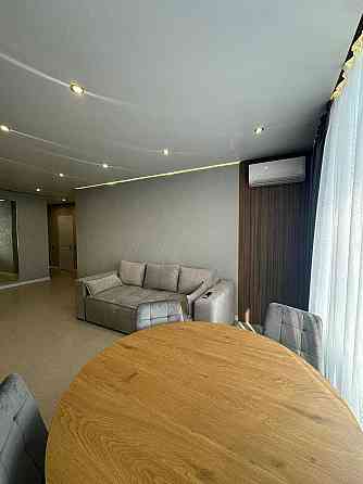 Продам простору квартиру з ремоном.Без Комісії.Гарний панорамний вид Ивано-Франковск