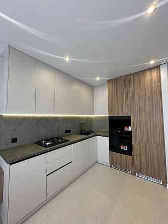 Продам простору квартиру з ремоном.Без Комісії.Гарний панорамний вид Ивано-Франковск