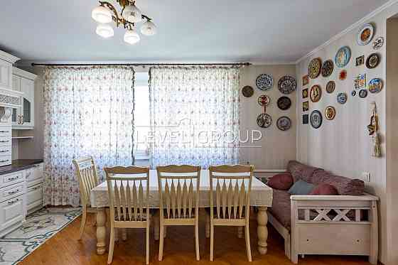 Квартира 3к, 151 м2 Оболонь, Мінська, Івасюка Киев