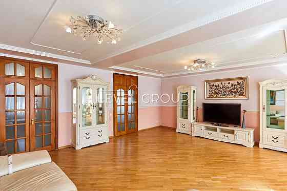 Квартира 3к, 151 м2 Оболонь, Мінська, Івасюка Киев