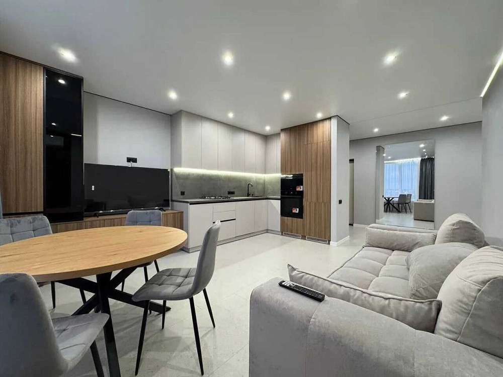 Шикарна двійка з кухнею-студією поблизу центру Ивано-Франковск - изображение 5