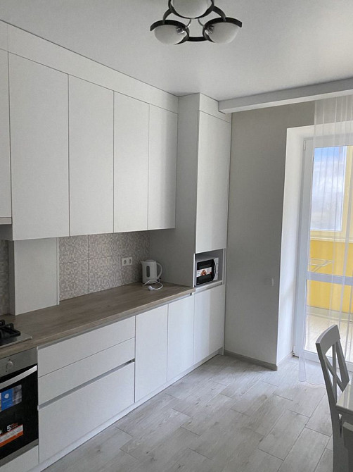 Затишна квартира з балконом 35м2. Мінімальне оформлення. Ірпінь - зображення 5