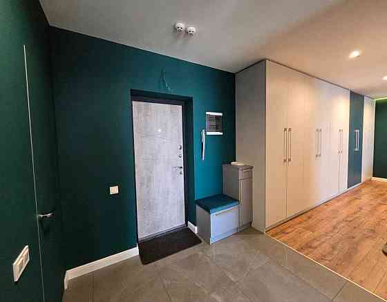 Продаж 2кімнатної квартири на Виставці Хмельницький