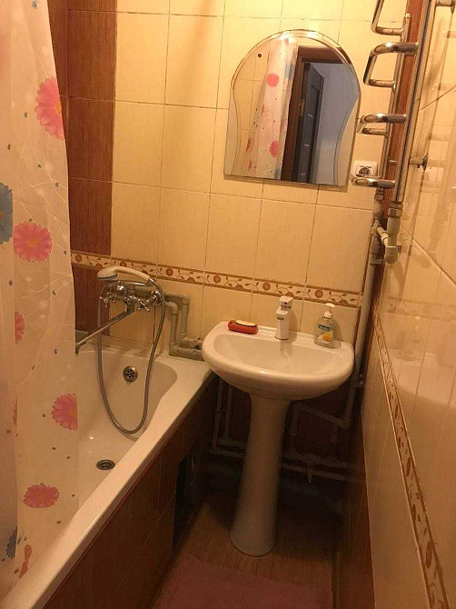 Затишна двохкімнатна квартира Житомир - изображение 2