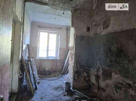 Продається 3-кімнатна квартира під ремонт  551540 Черкассы