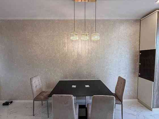 Продається стильна 2-стороння квартира 87.7 М2  Вул Надрічна 2 Ивано-Франковск