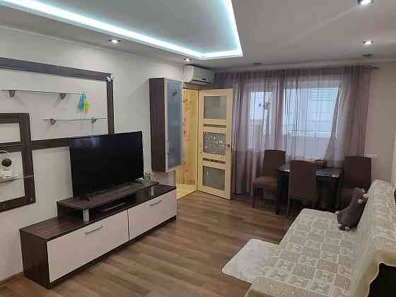 Оренда 3к кв-ри з ремонтом,м.Почайна–15 хв.пішки,Куренівський парк Київ