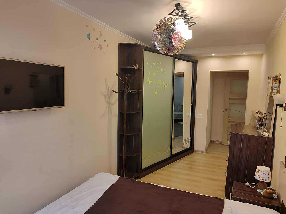 Оренда 3к кв-ри з ремонтом,м.Почайна–15 хв.пішки,Куренівський парк Киев - изображение 7