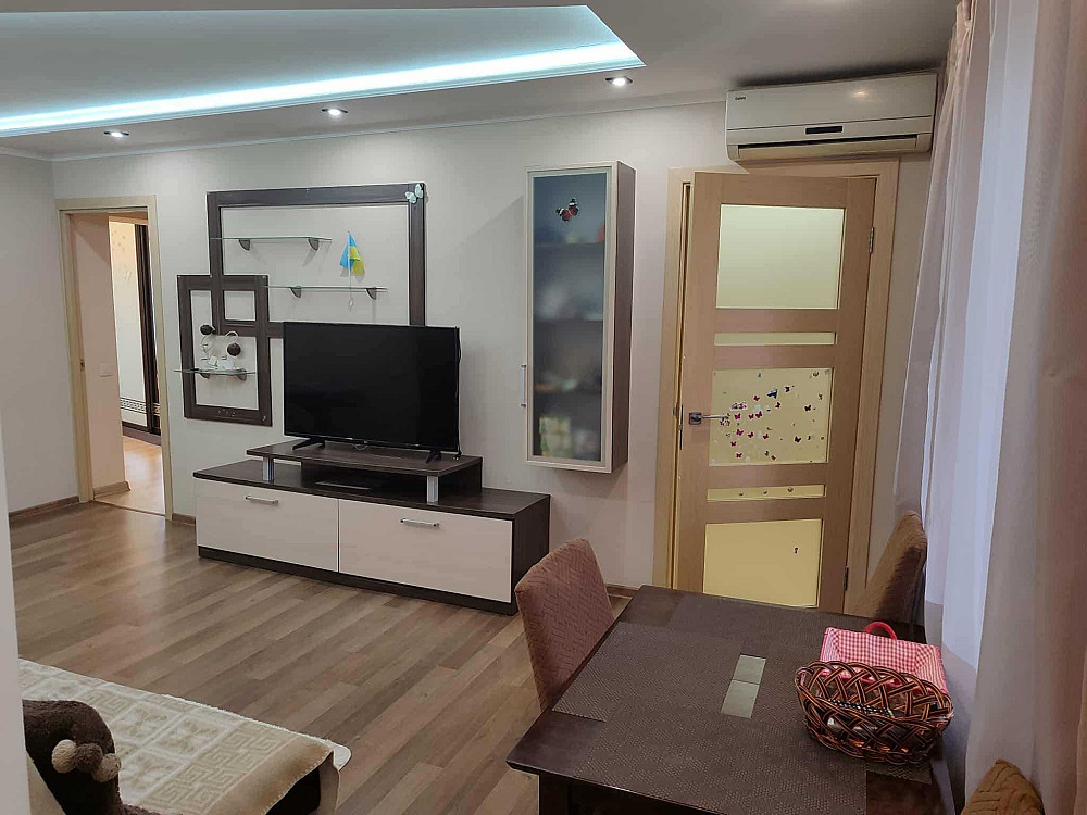 Оренда 3к кв-ри з ремонтом,м.Почайна–15 хв.пішки,Куренівський парк Киев - изображение 4