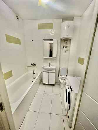 1кімнатна Харківське шосе 15а поряд Дарницька площа Київ