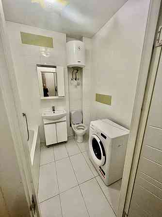 1кімнатна Харківське шосе 15а поряд Дарницька площа Київ