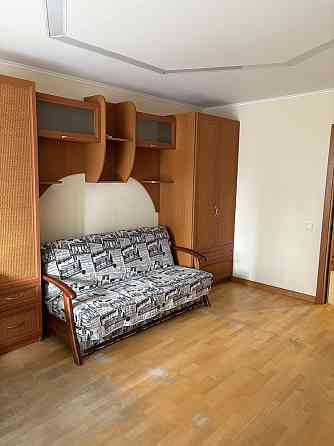 2 кімнатна. Метро Познякі. Вулиця Григоренка 33/44. Київ