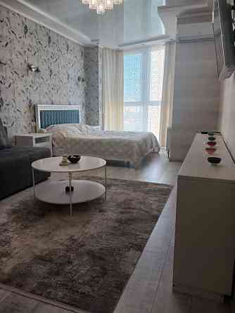 Продаж 1 квартири Драгоманова 2 метро Позняки озеро Сонячне Киев