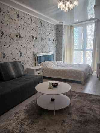 Продаж 1 квартири Драгоманова 2 метро Позняки озеро Сонячне Киев