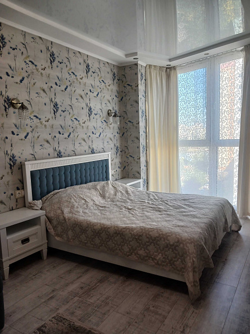 Продаж 1 квартири Драгоманова 2 метро Позняки озеро Сонячне Киев - изображение 1