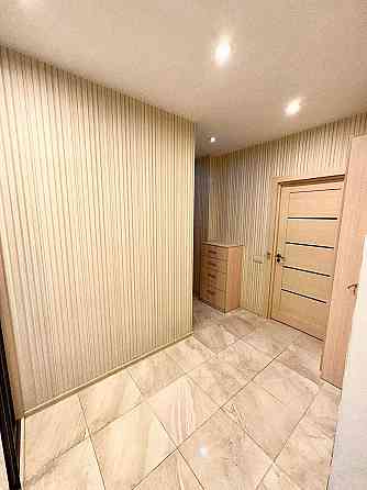 Квартира в новому цегляному будинку, вул. Ахматової Анни 30 Киев