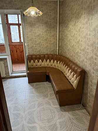 Продам 3к квартиру. Власник, Ахматової 15 Киев