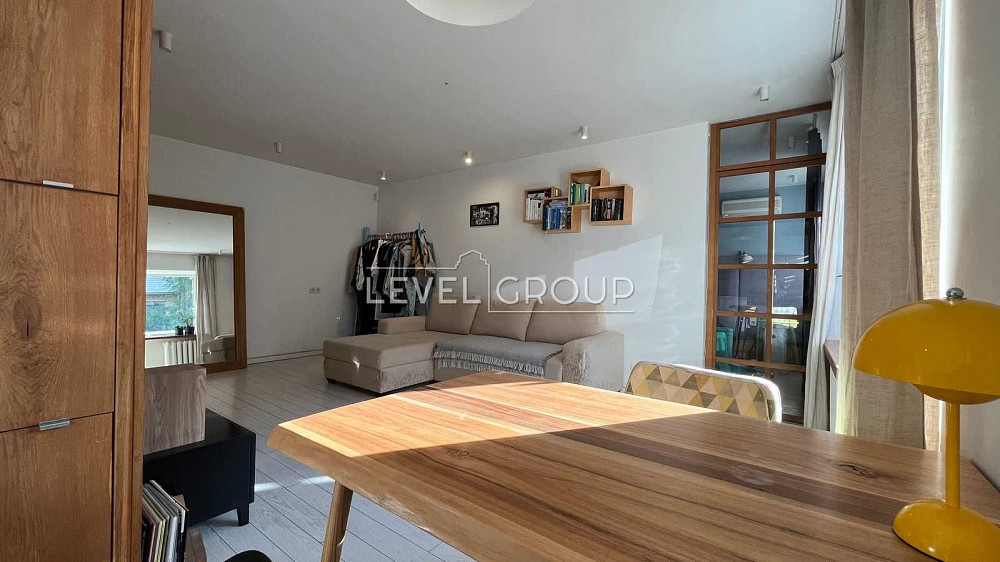 Простора та світла квартира площею 53,3м2 з ремонтом. метро Печерська Київ - зображення 6