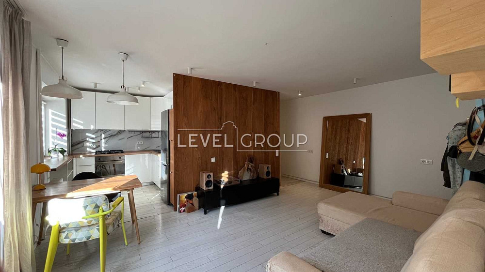 Простора та світла квартира площею 53,3м2 з ремонтом. метро Печерська Київ - зображення 5