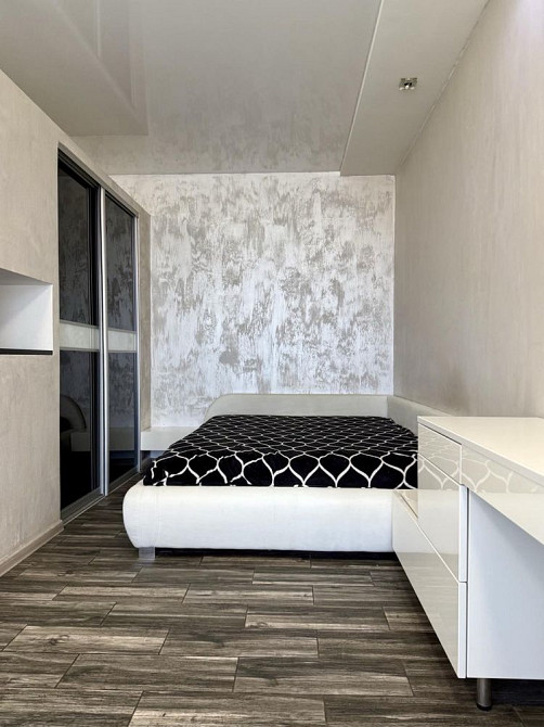 Продам 2 к кв 53м Редкая продажа спецпроект кирпич пр Мира ТЦ Караван Днепр - изображение 4