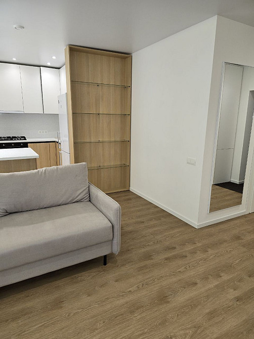 Поруч з Дендропарком. Новобудова. Лесовые Гриневцы - изображение 5