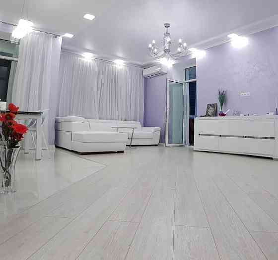 На месяц и дольше! 1 к кв. Левый берег. Новострой. Риелторы не звоните Днепр