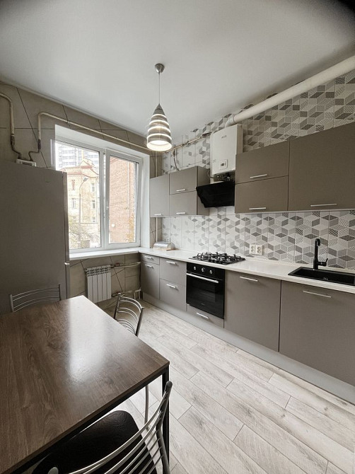 Оренда 2-х кім. квартири без відключень світла з Газом Київ - зображення 3