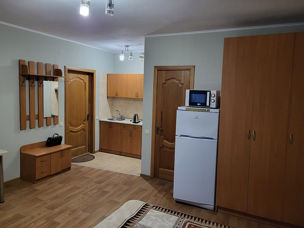 Сдам однокомнатную квартиру 2 мин от  метро Ак Павлова п Муромский 48а Харьков - изображение 1