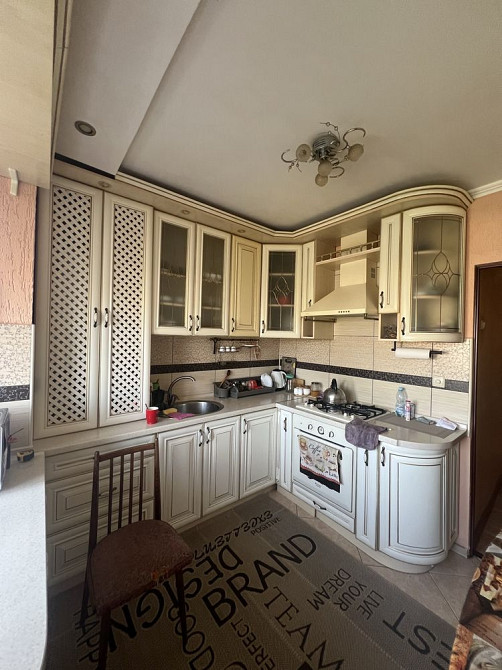 Оренда 2 кі-ної квартири вул. 8 Березня Ужгород - зображення 1