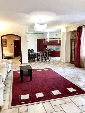 Аренда квартиры 4 комнаты 210м² Печерск ЦЕНТР ул Лескова / Алмазова Киев