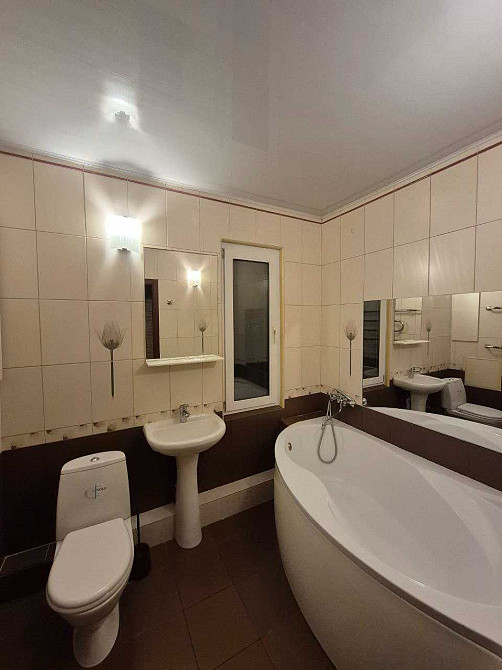 Продам трикімнатну. Милославська 4. Власник. Без довіреностей. Киев - изображение 2