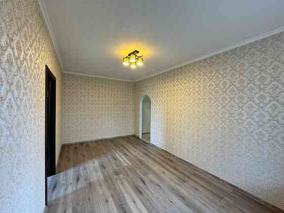 Затишна 2-кім 44 м2 в цегляному буд. вул. Івашкевича, 4 Киев