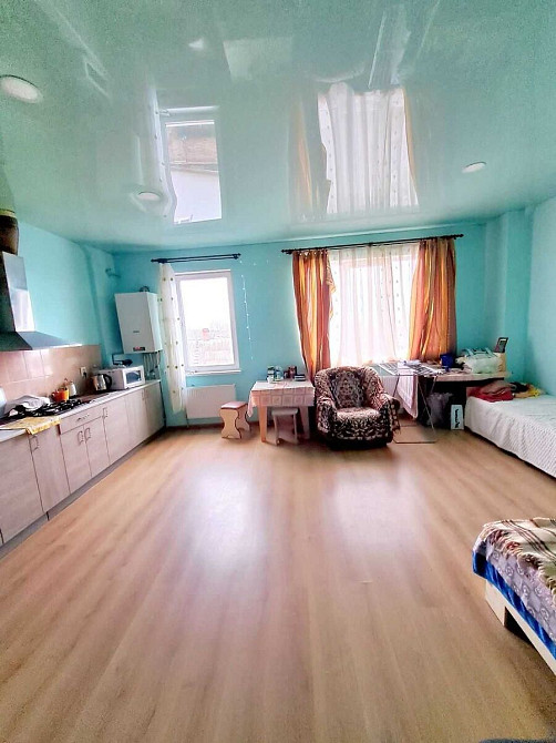 Продам 1-о к/к 37 м2 з меблями та технікою біля площі Ангела. Кропивницький - зображення 1