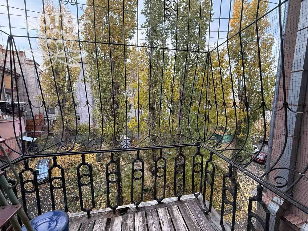 Продається простора 3-кімнатна квартира. Сталінка. Центр. Піонер Николаев - изображение 3