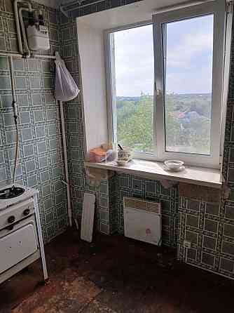 Продам 2х комн. квартиру с/п 5 эт. центр под ремонт 13 000 $ Павлоград