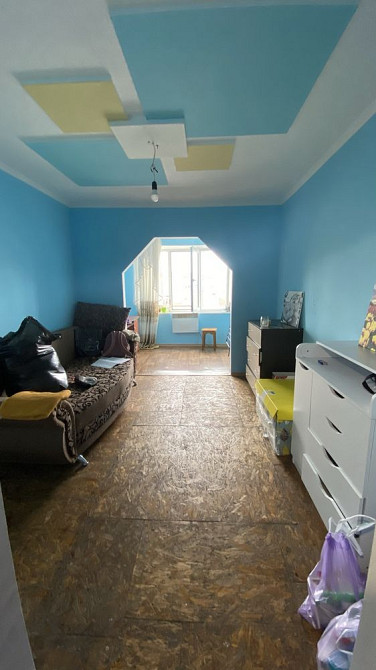 Продам 2-комнатную на левом берегу, 9 мкрн, Мир. Кам`янське (Запорізька обл.) - зображення 1